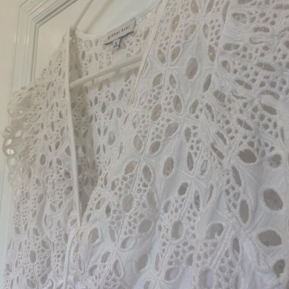 Gianni Bini White Dress Size 6 - Picture 3 of 4